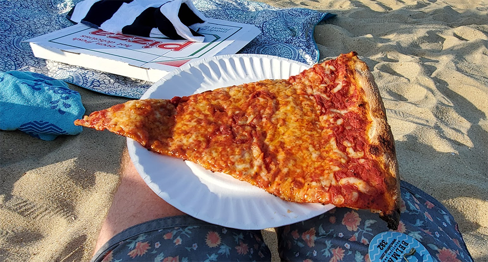 Beach pizza