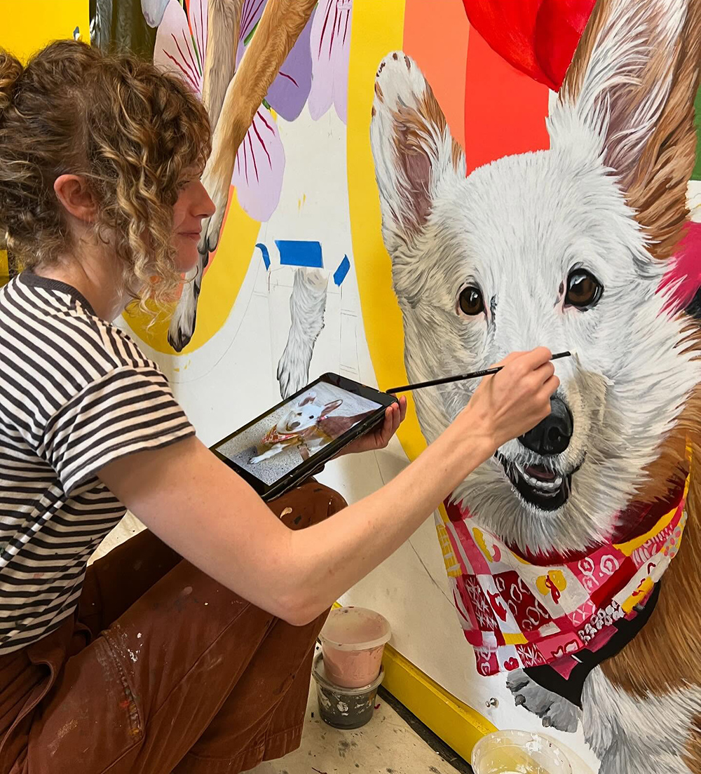 <em>Can I Paint That Dog?</em> mural by Emily White - <a href="https://www.instagram.com/gggreatwhite/">@instagram.com/gggreatwhite/</a>