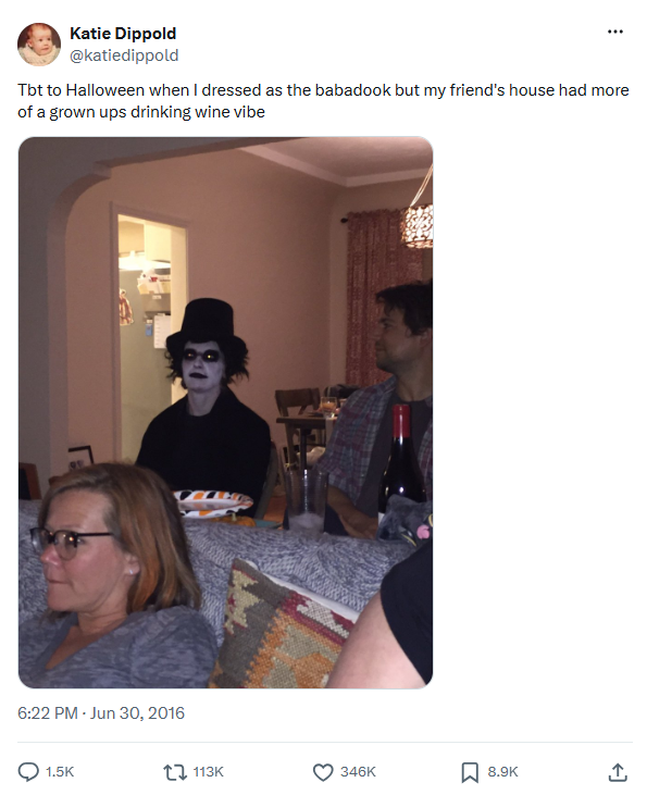 Tbt to Halloween when I dressed as the babadook but my friend's house had more of a grown ups drinking wine vibe
